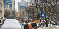 В Реутове мини-трактор вышел из строя, не выдержав снежного удара - Regions.Ru